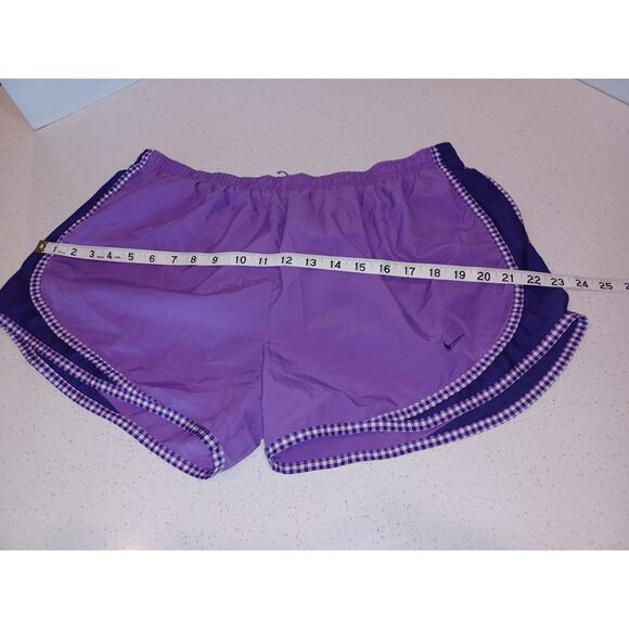 Nike Womens Shorts Running Purple Size Medium - Picture 6 of 7